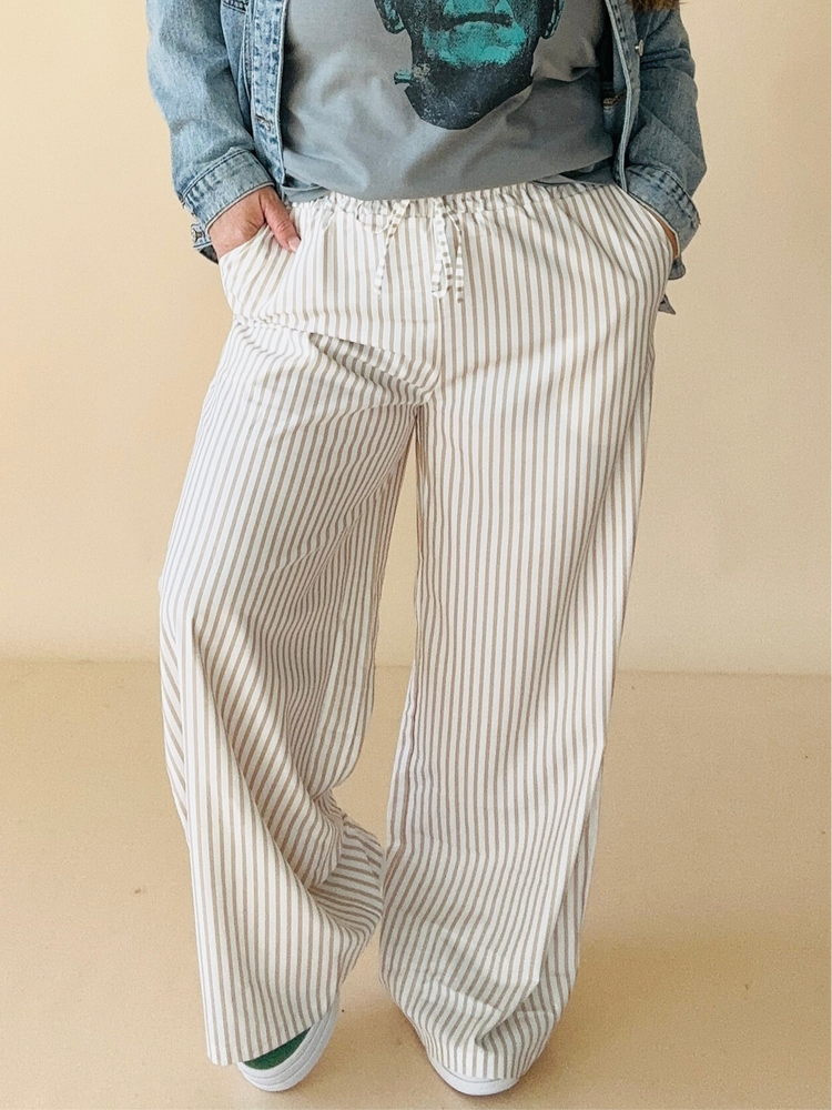 Stripe Print Wide Leg Drawstring Pants