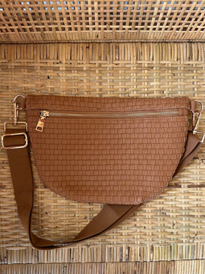 Dallas Woven Checkered Bum Bag