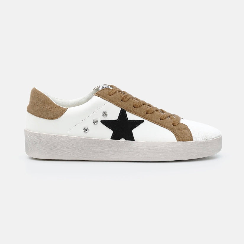 Brady Star Sneakers