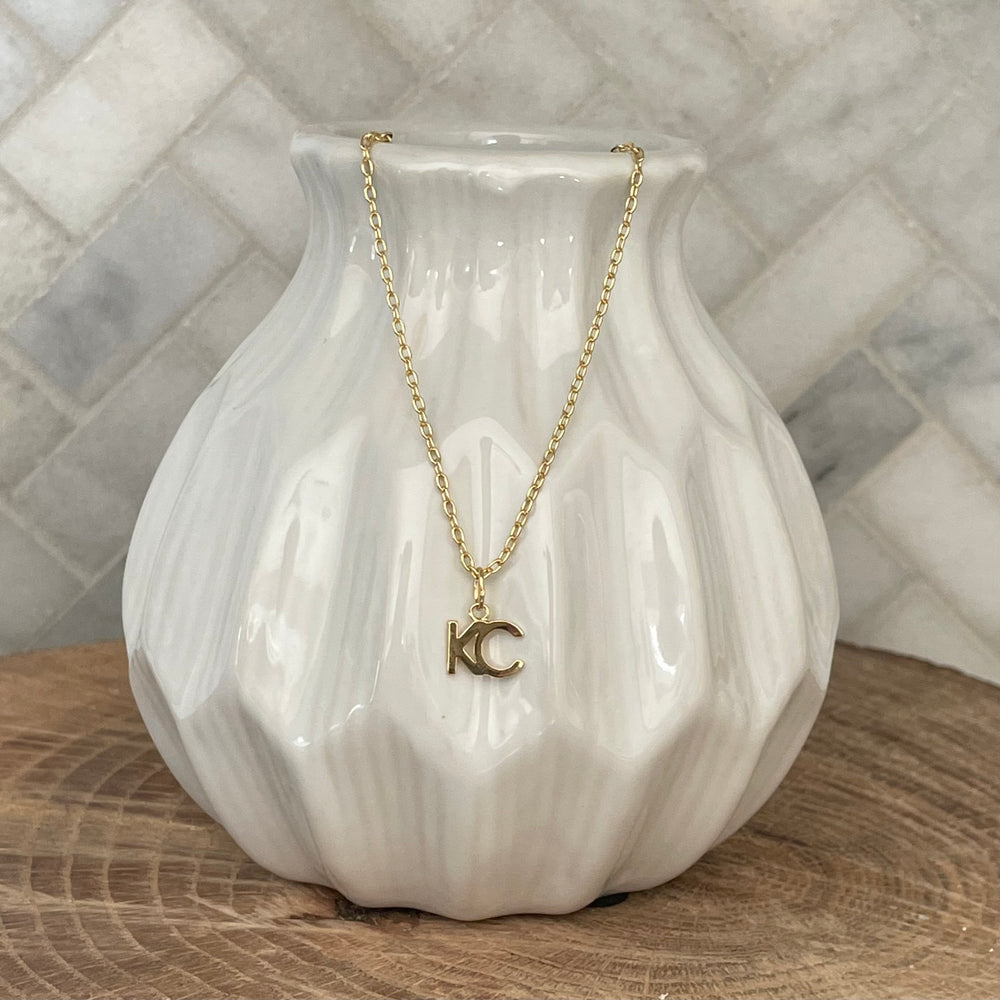 
                  
                    KC Necklace 18K gold plated 18 inch necklace with 3 inch extender
                  
                