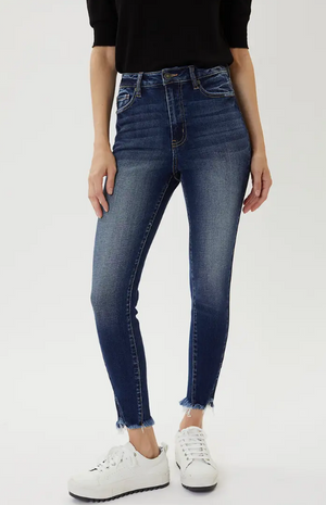These KanCan jeans are PERFECT for every day. With a high rise and distressed ankles, these dark denim jeans are a must-have in your wardrobe. With a comfortable and flattering fit, these jeans are a perfect addition to your everyday look. Dress them up or down, these jeans are a versatile piece that you'll love to wear